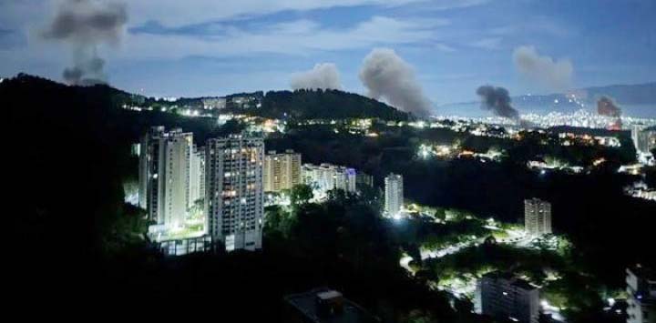 امریکہ کا وینزویلا پر حملہ، وزیر دفاع کا گھر اور ملٹری بیس نشانہ