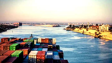 آبنائے ہرمز کے بعد اب نہر سوئز کو بند کرنے کی تیاری، امریکہ-ایران جنگ کے 12 دن بعد حوثی ہوئے سرگرم