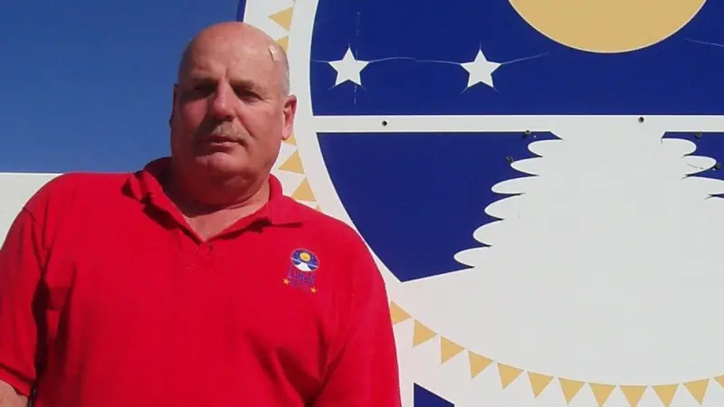 وہ شخص جو چاند پر پلاٹ بیچ کر کروڑپتی بن گیا