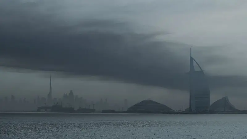 ایران نے پانچ بیلسٹک میزائل داغے ہیں: متحدہ عرب امارات