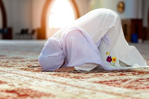 ’نماز کے لیے سبھی مسجد جانے لگیں تو بچے کون دیکھے گا؟‘ سبریمالہ مندر معاملہ پر سماعت میں مسلم خواتین کا ہوا ذکر