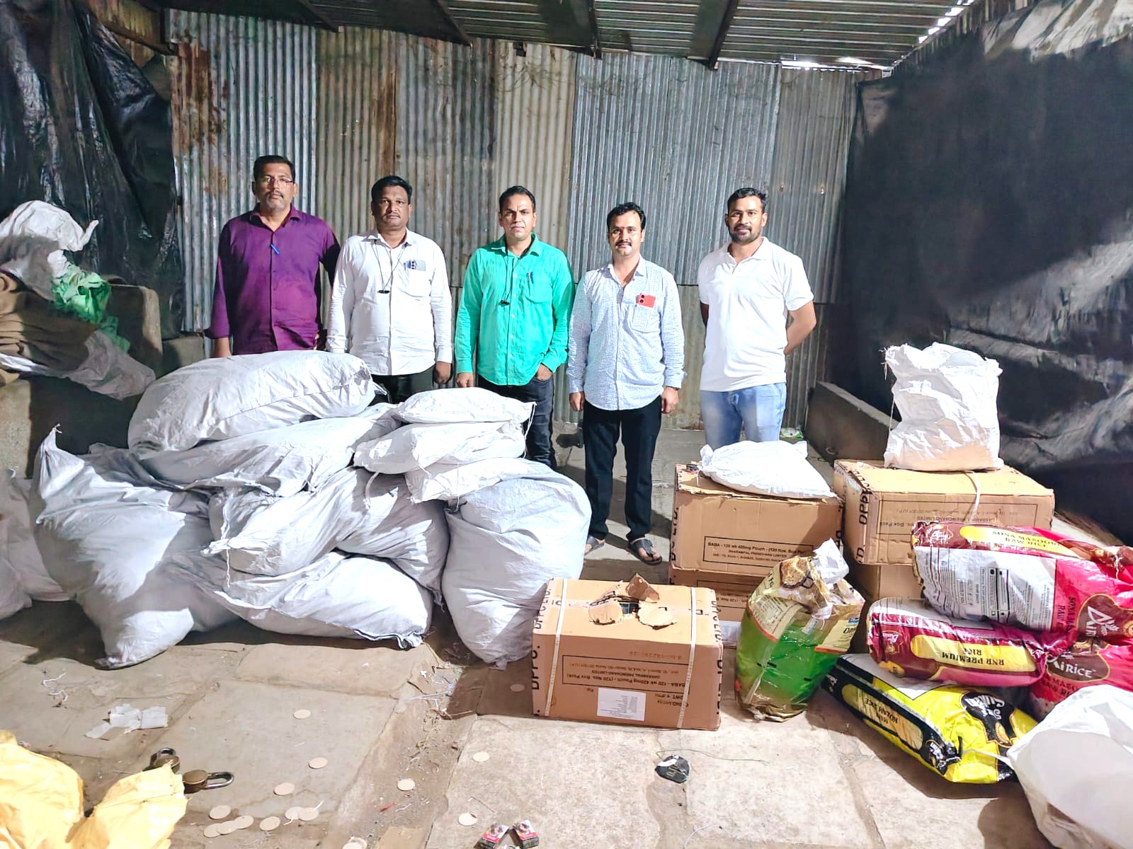 ناندیڑ پولیس کی بڑی کارروائی: 5 لاکھ کا گٹکا ضبط، بین ریاستی ٹولی بے نقاب