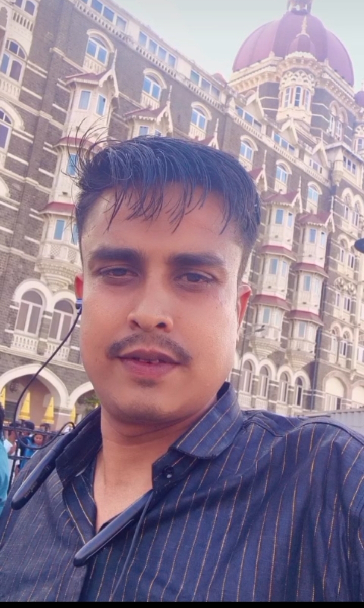 دیگلور کے نوجوان مرزا اکرم بیگ کا سڑک حادثہ میں انتقال