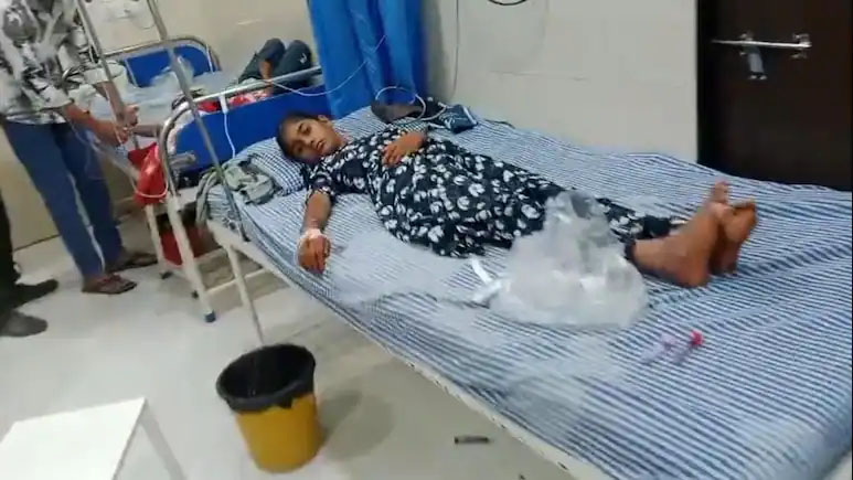 آئس کریم کھانے سے دیہات میں درجنوں افراد بیمار، بچوں میں زیادہ اثرات